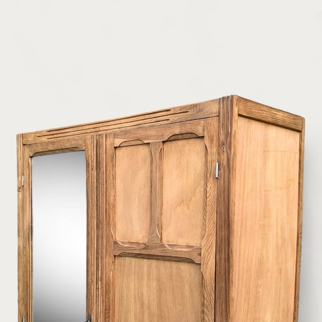 Parisian art deco hotel armoire 1930