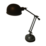 Industrial-style articulated metal desk lamp