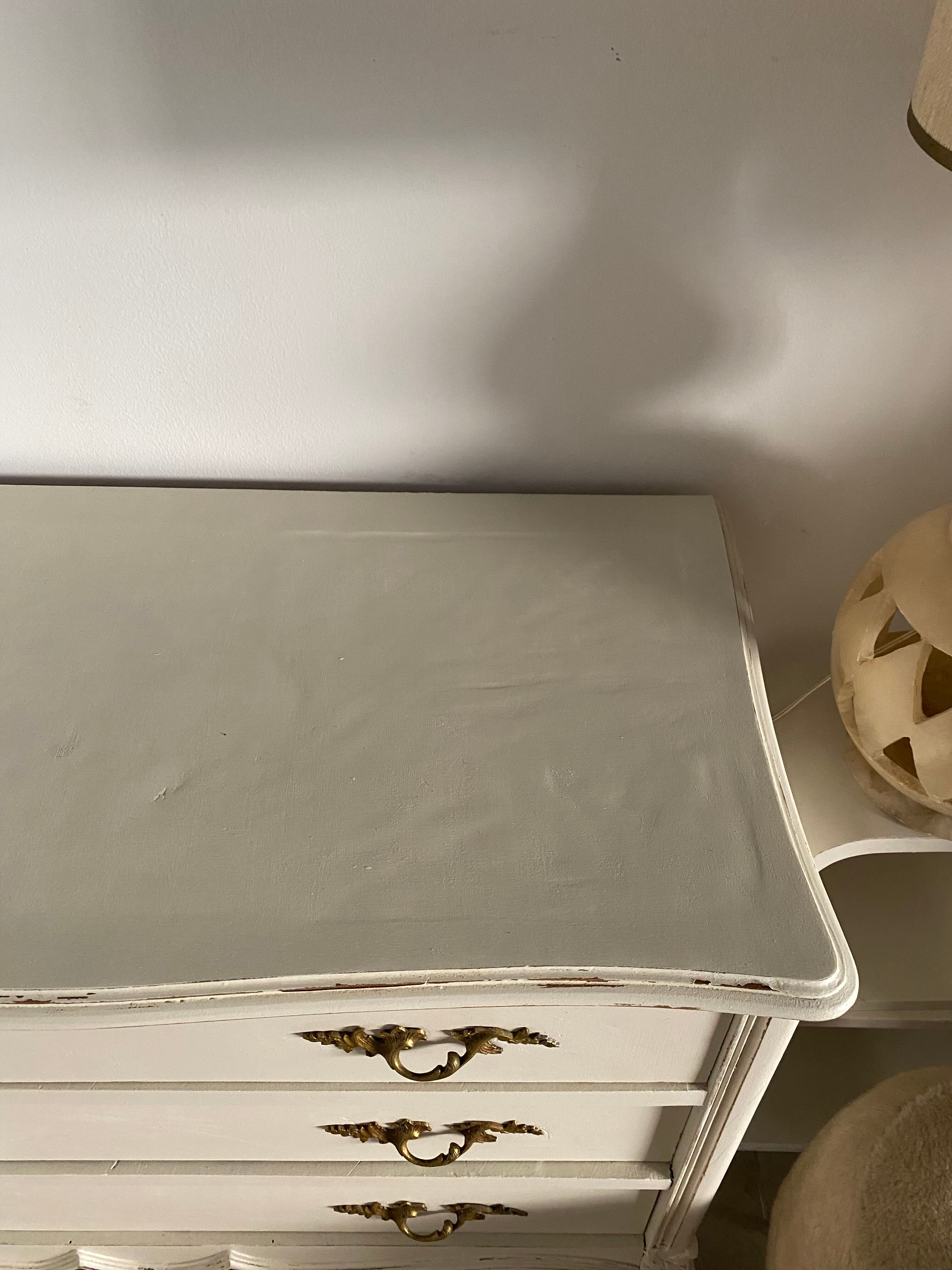 Louis XV style chest of drawers