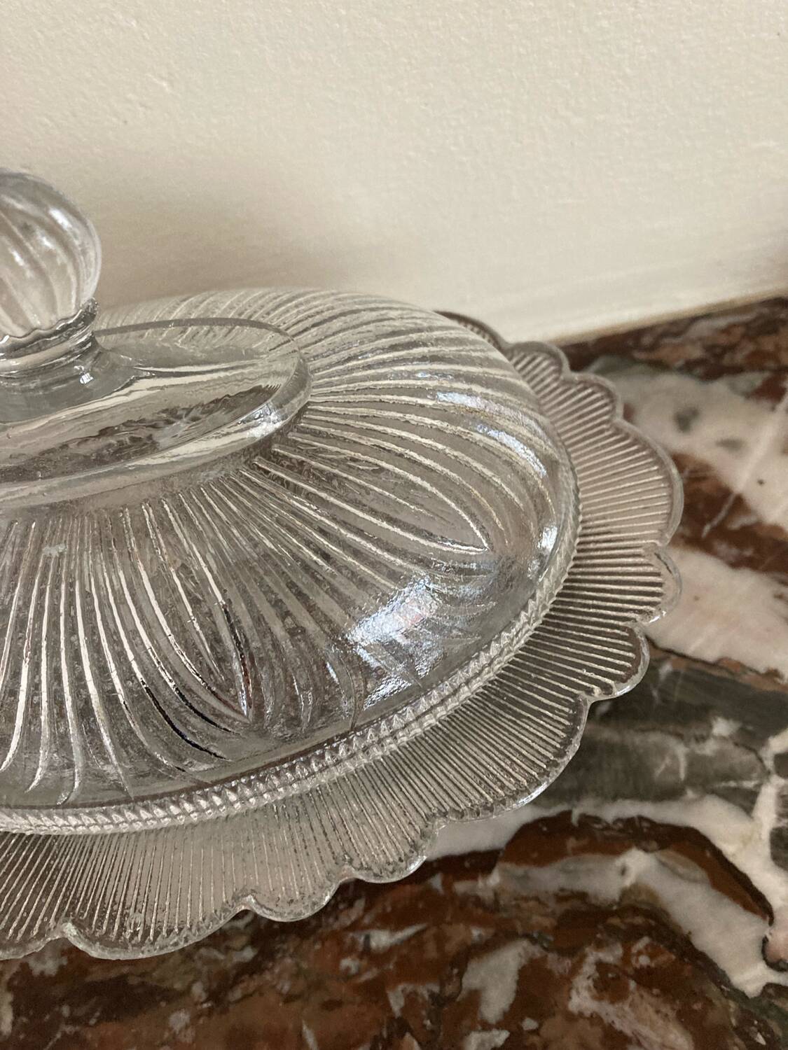 Candy box - glass candy dish