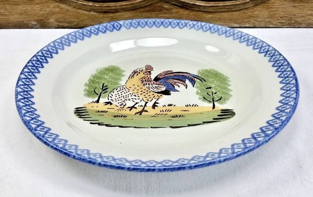 Old rooster hen dish Saint Clément Luneville model Charolles