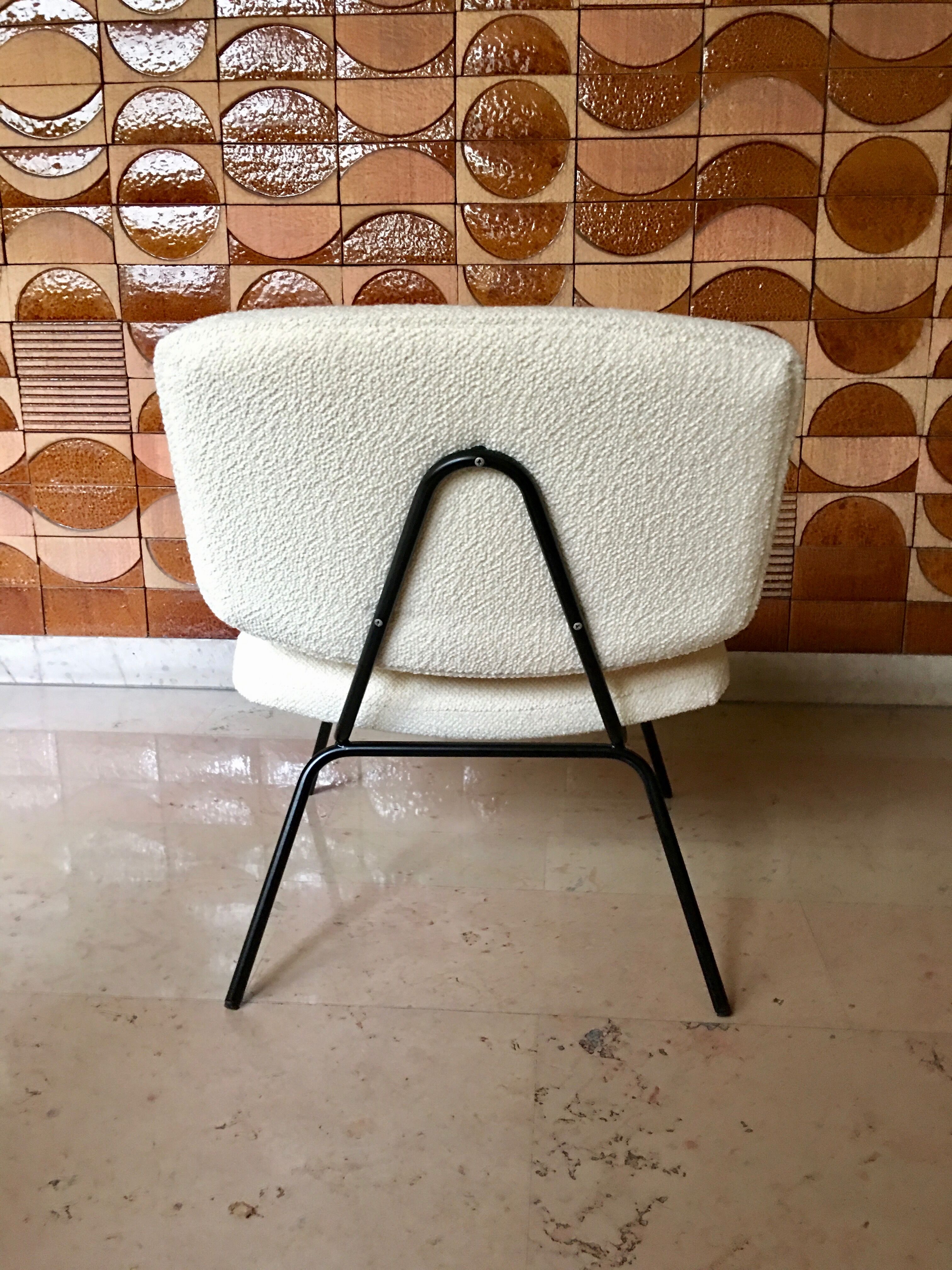 Pierre Paulin CM 190 heater for Thonet with Lelièvre fabric