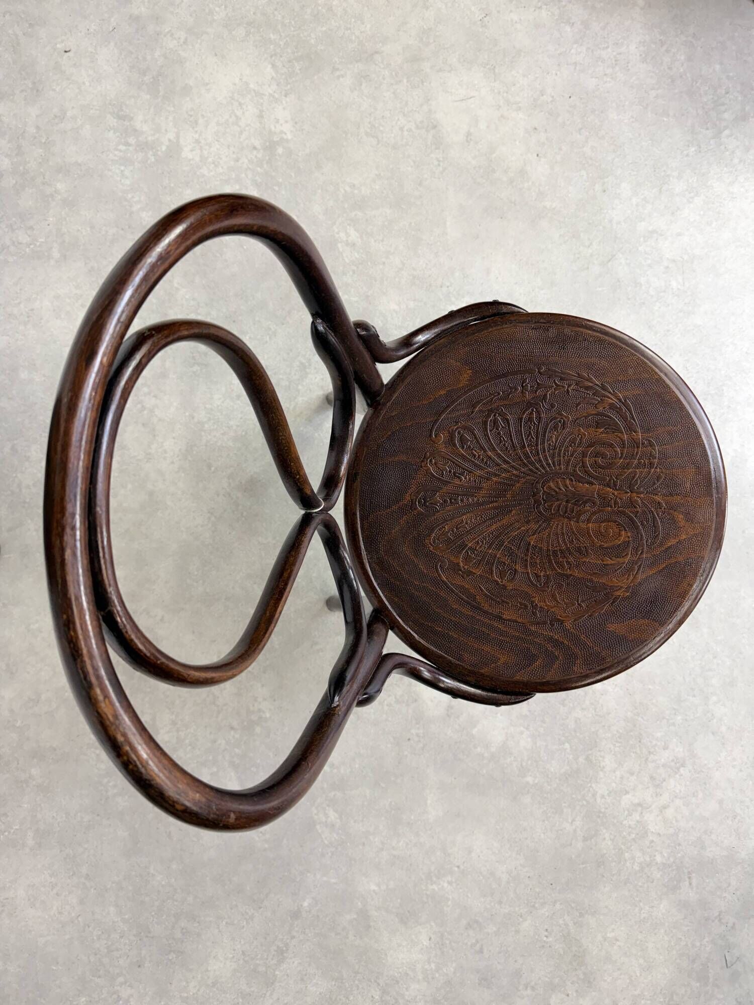 Bentwood dining chair by Thonet