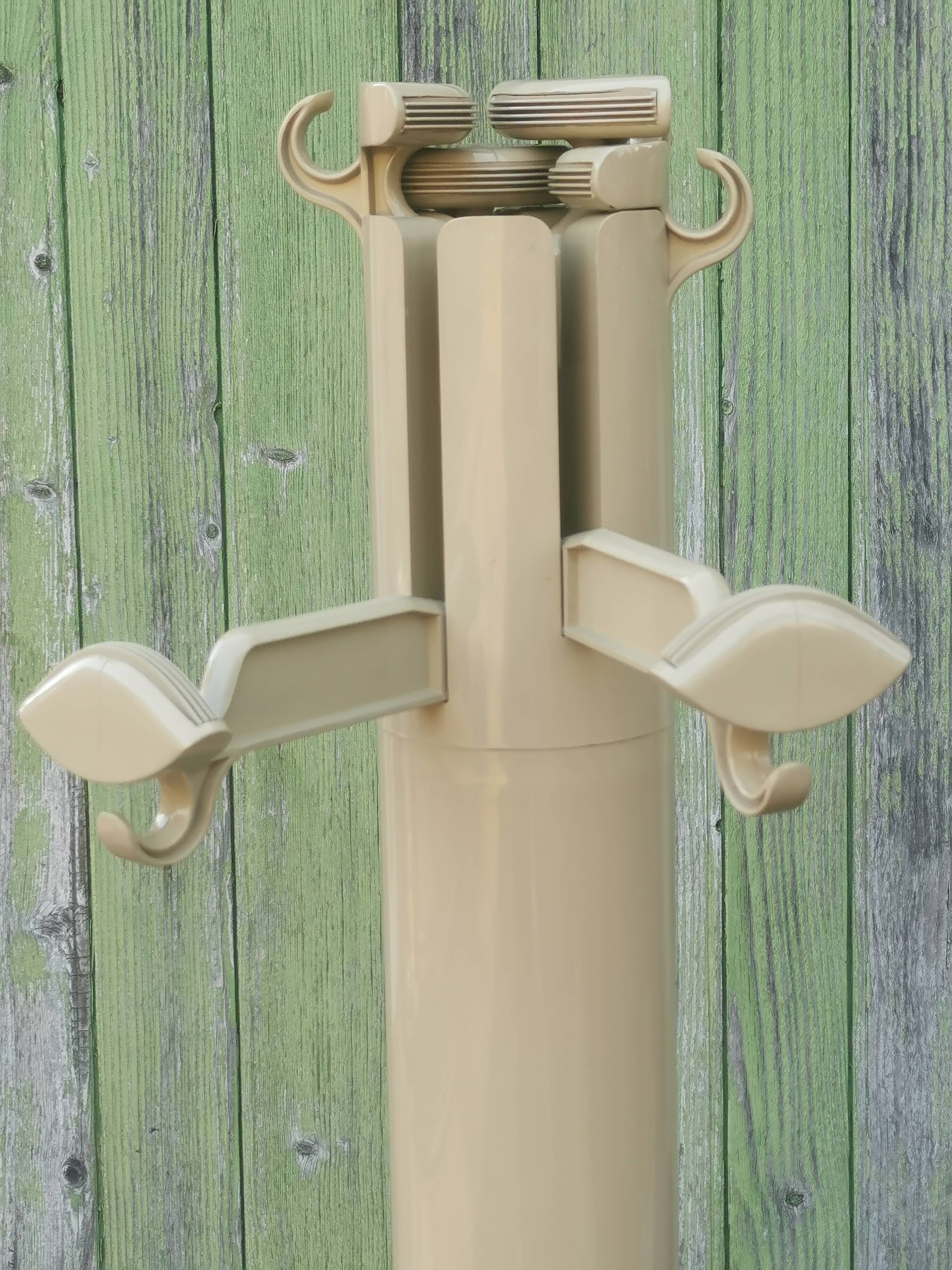 Vintage “planta” coat rack by castelli