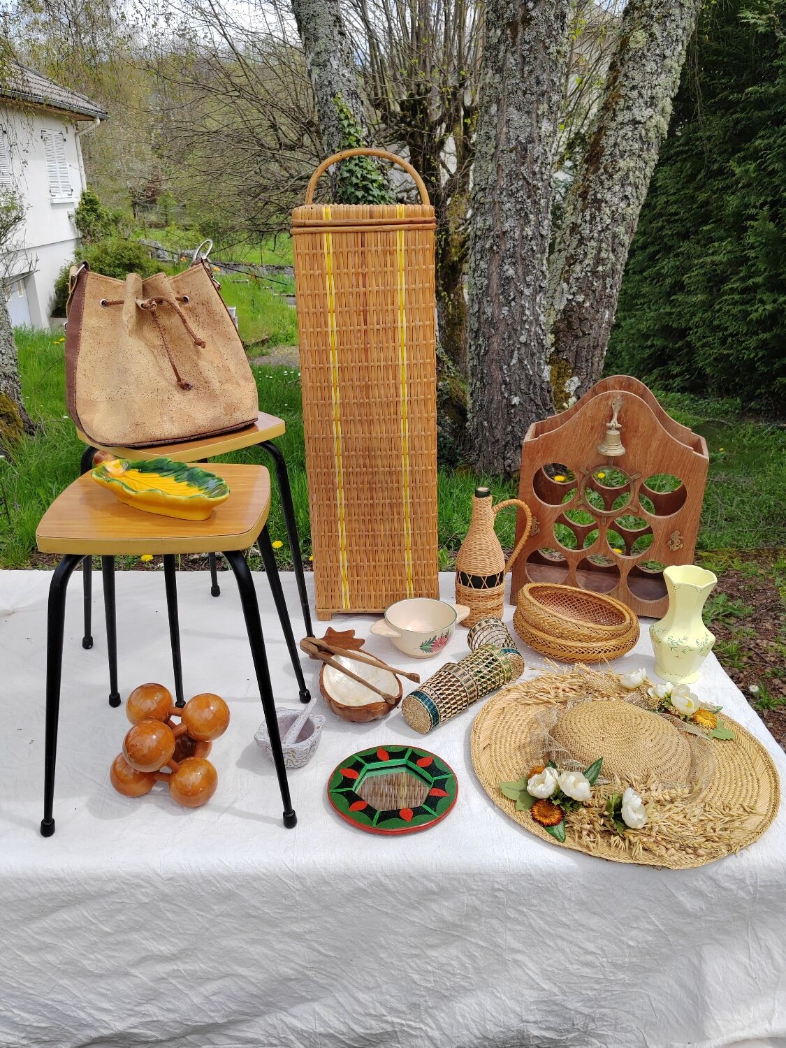 Wooden structure "atoms" varnished 60s/70s