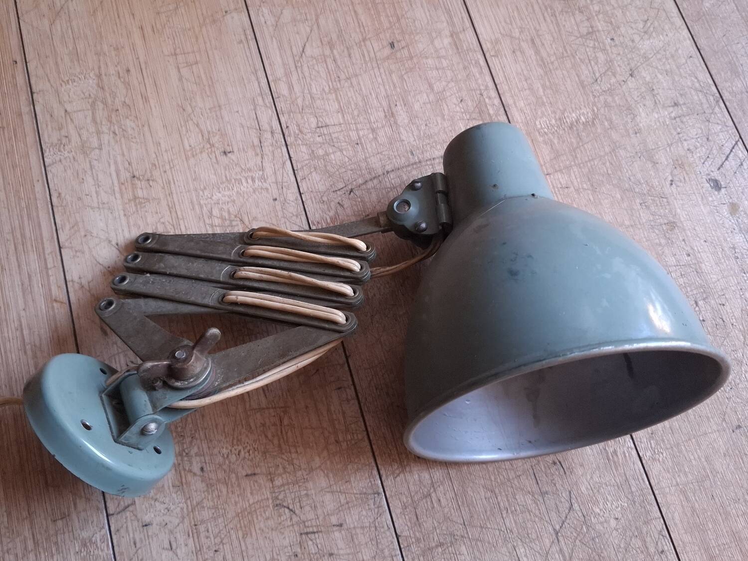 1950s extendable wall lamp
