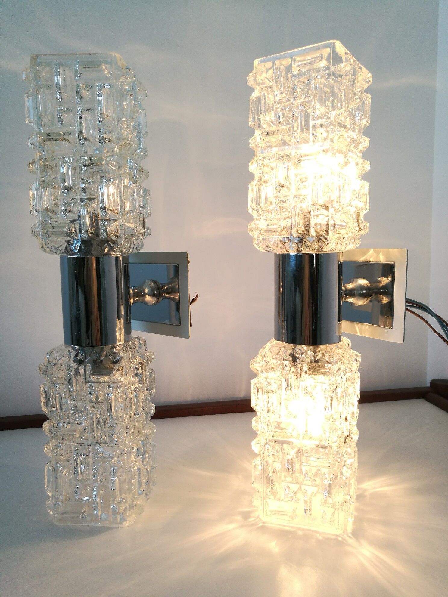 Pair of  wall light Targetti Sankey vintage 70