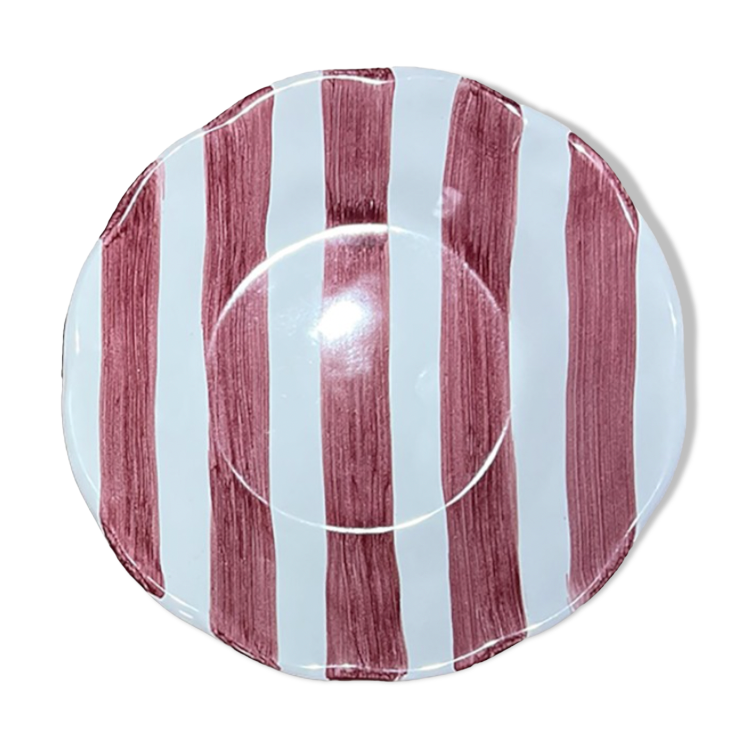 Burgundy striped plate 25cm