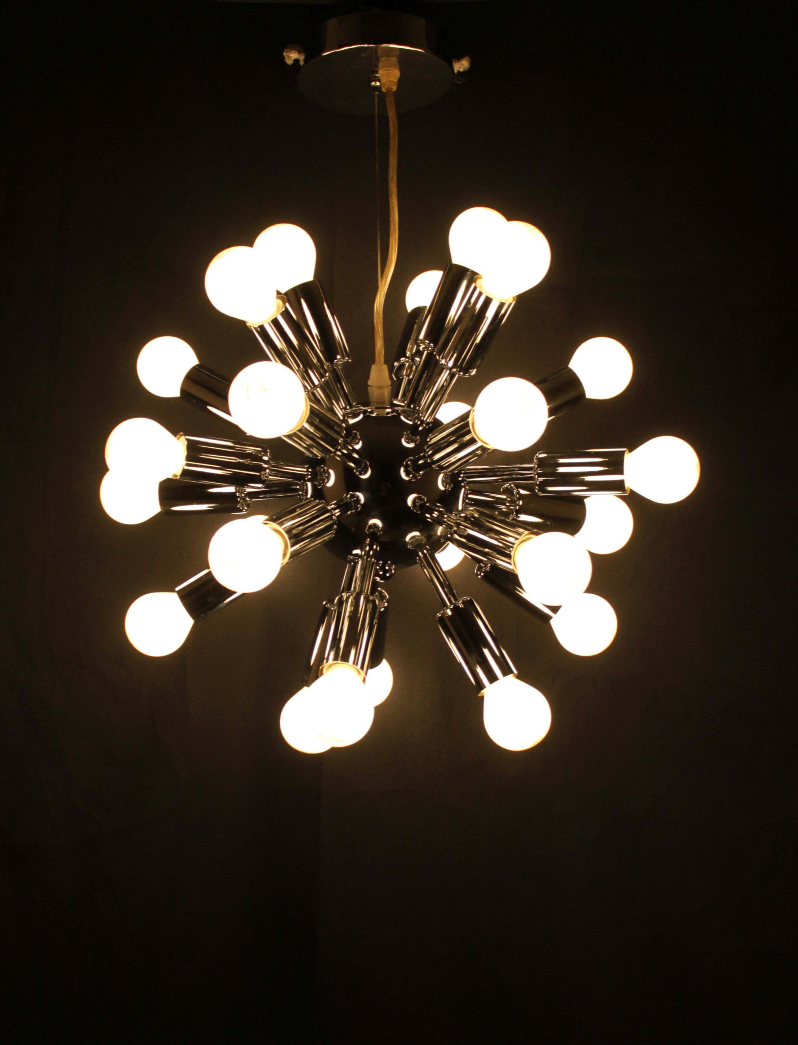 Sputnik chandelier in chrome metal, 24 lights