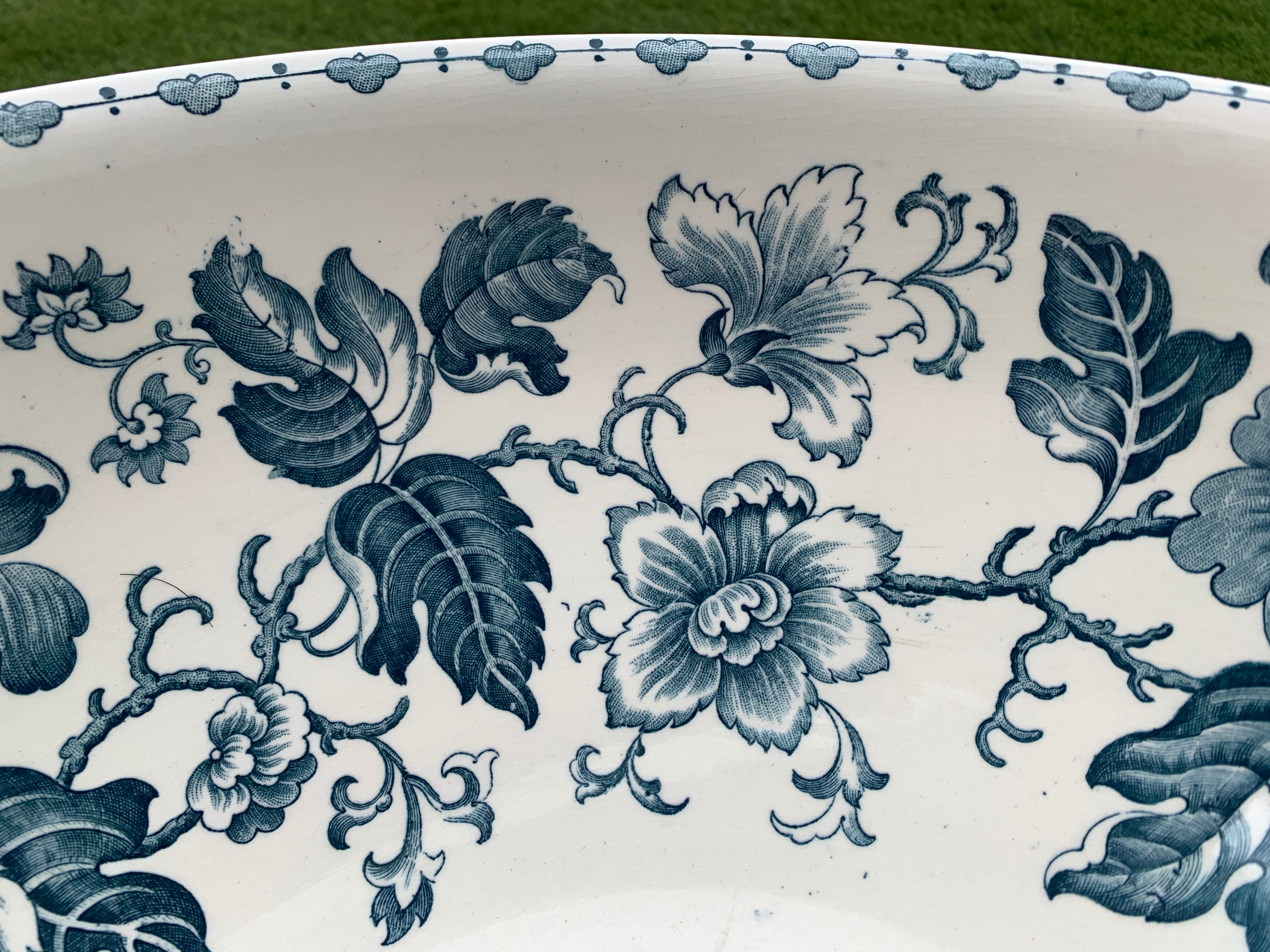 Bowl in Longwy earthenware, lemon model