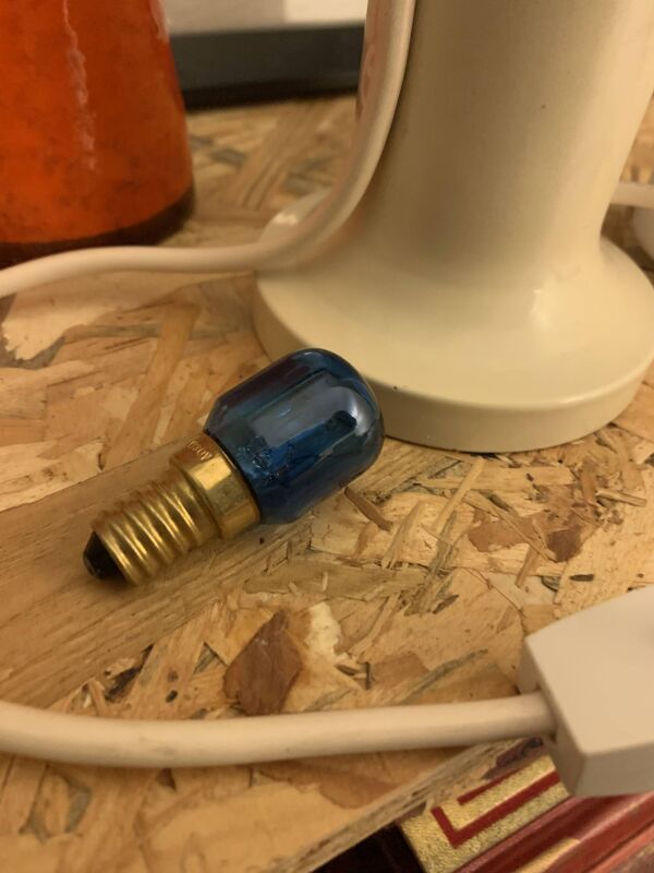 Lampe vintage ampoule design italien rétro
