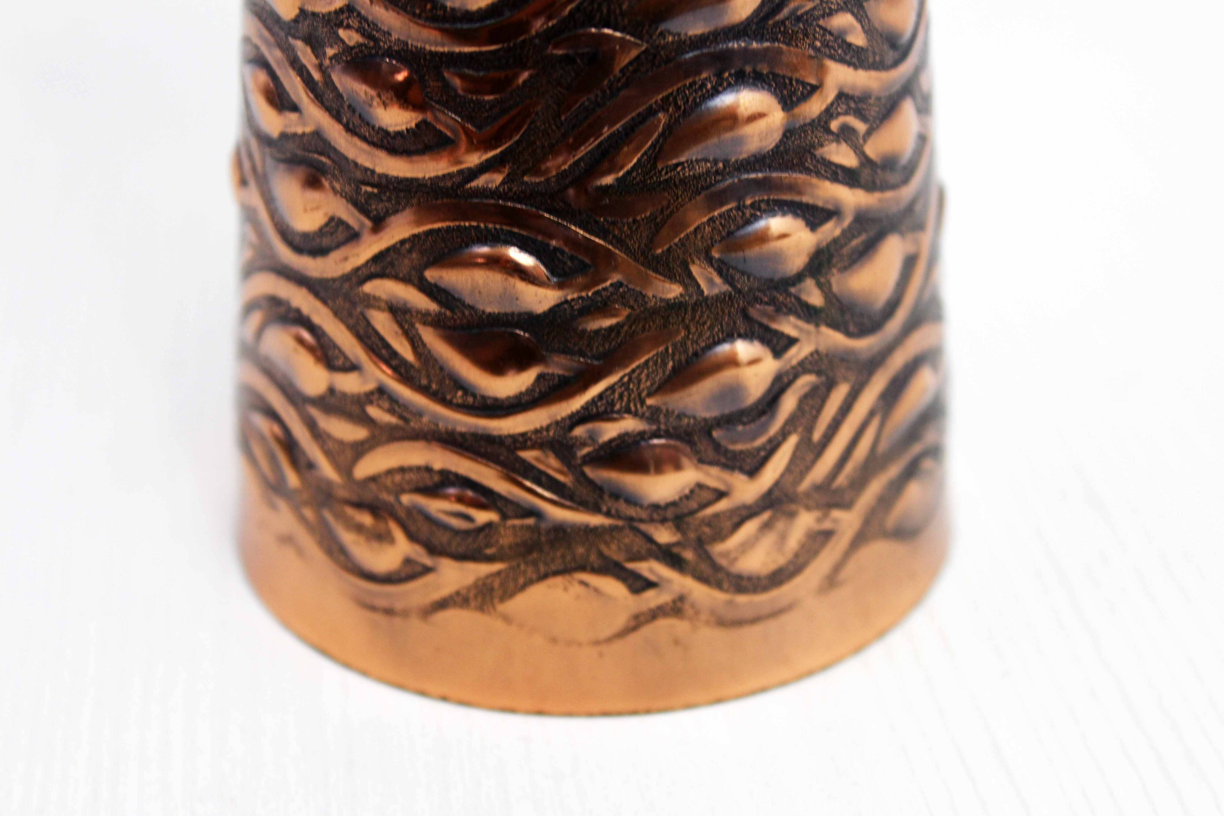 Vase vintage en cuivre et teck