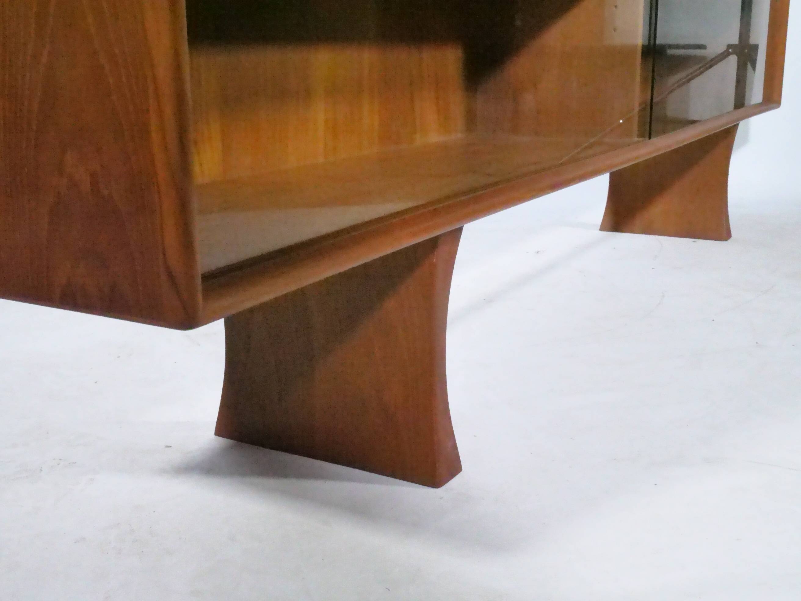 Buffet en teck design danois, vitrine, commode Arne Vodder, années 1960