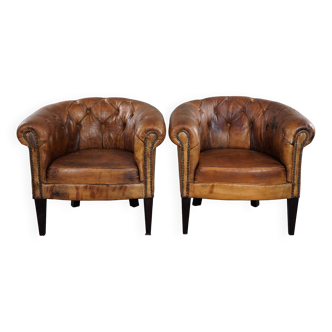 Set of two super sturdy old sheep leather Chesterfield club chairs