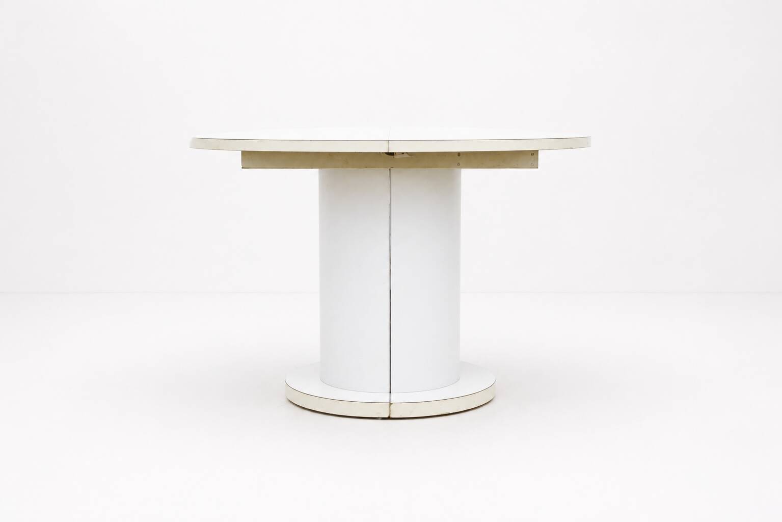 1970’s Vintage Extendable Table From Lasko