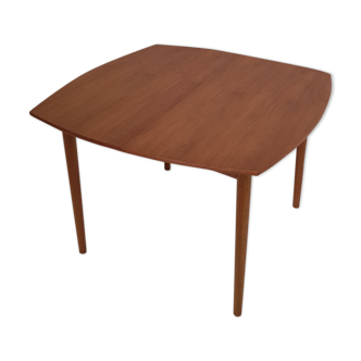 Table à repas scandinave carrée bord arrondi en teck  des années 1960