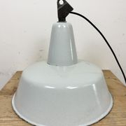 Suspension industrielle en émail gris d’usine de Zaos, années 1960