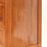 Convenient secretary