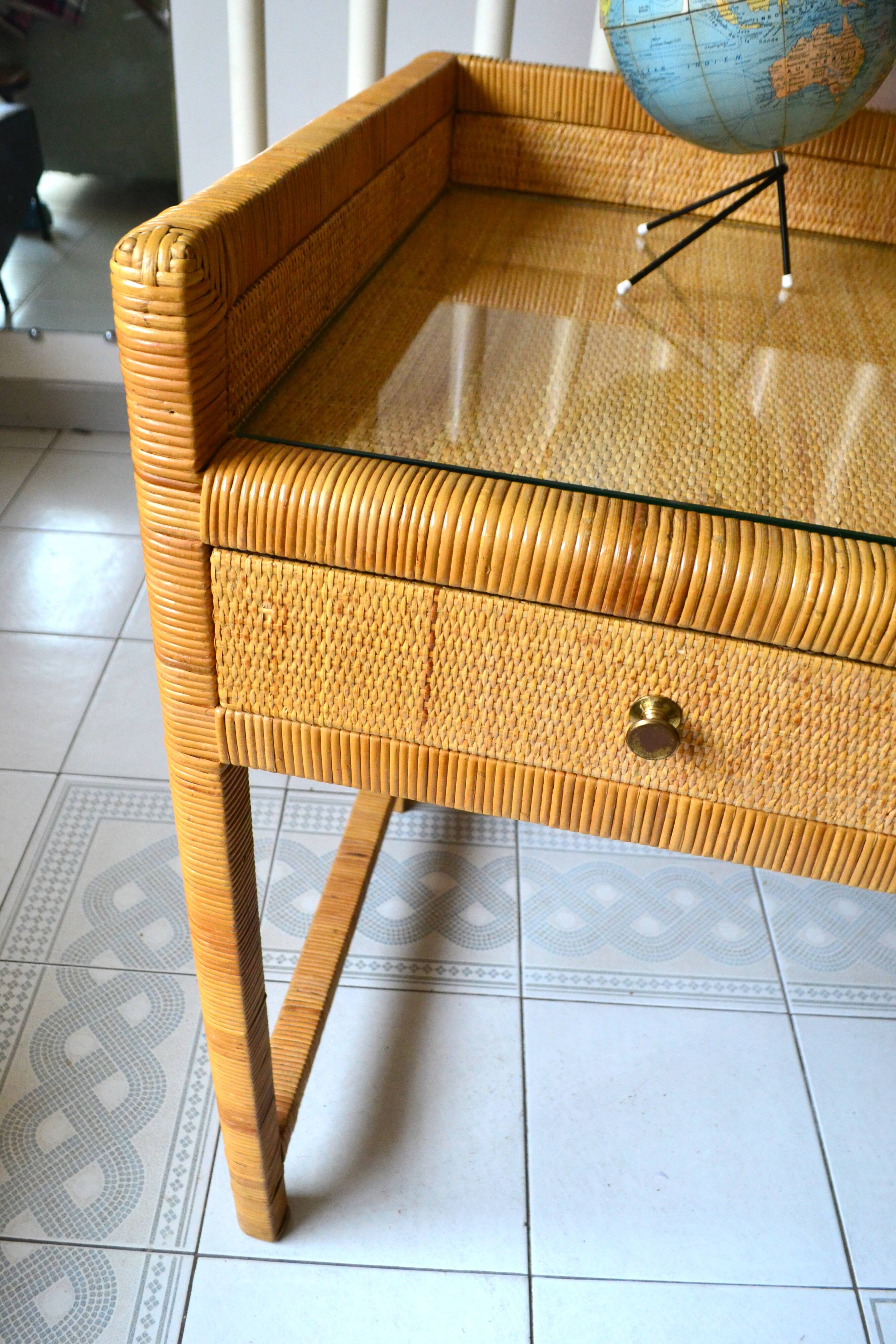 Rattan and wood desk from the 60s/70s.