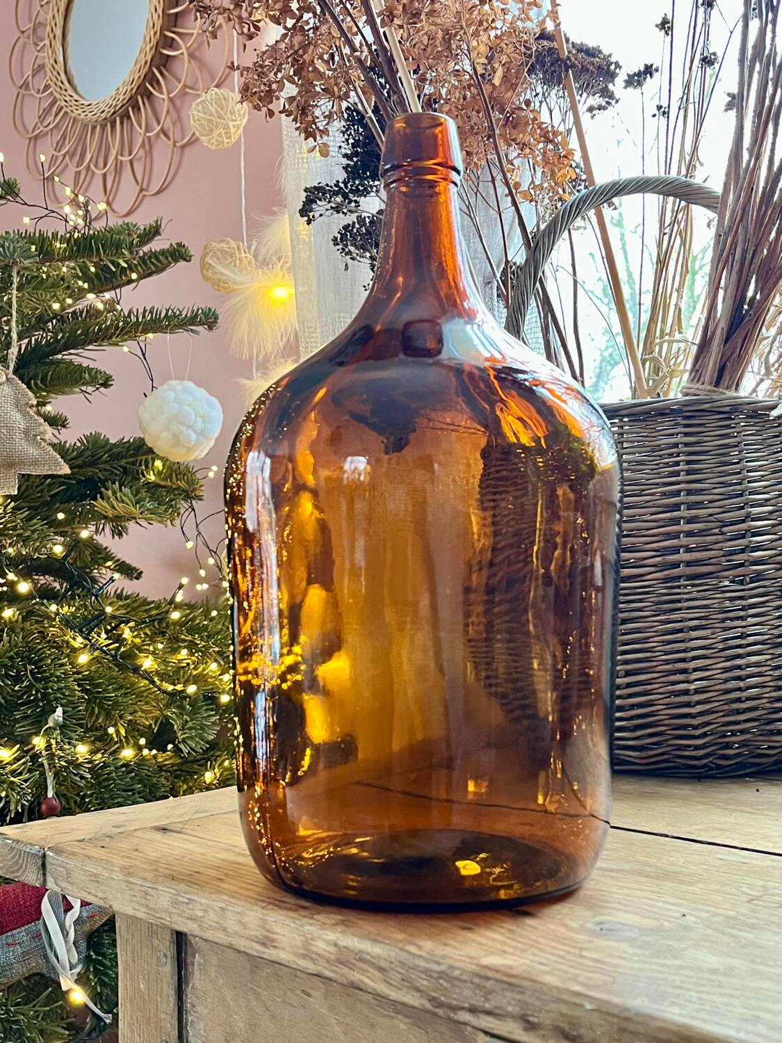 Give me amber Jeanne.