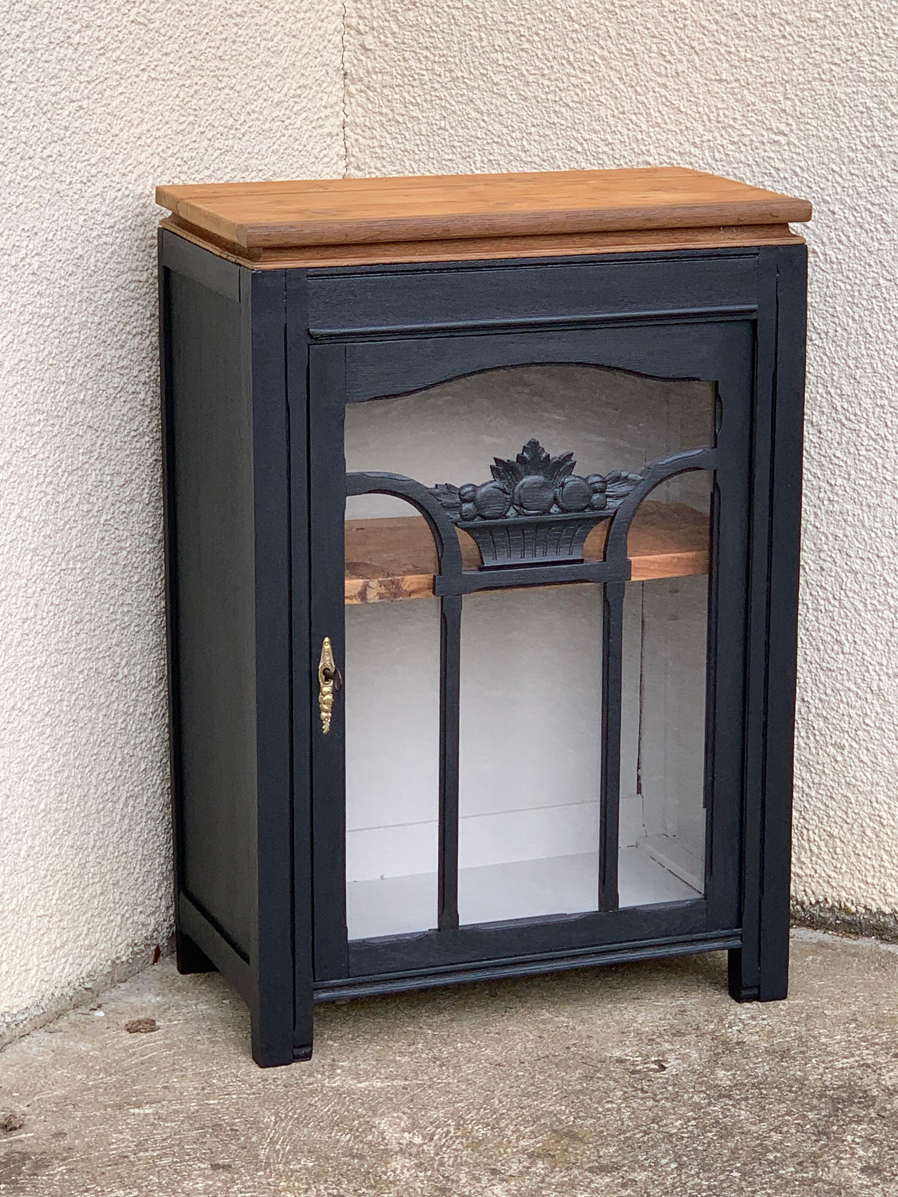 Parisian glazed art deco buffet