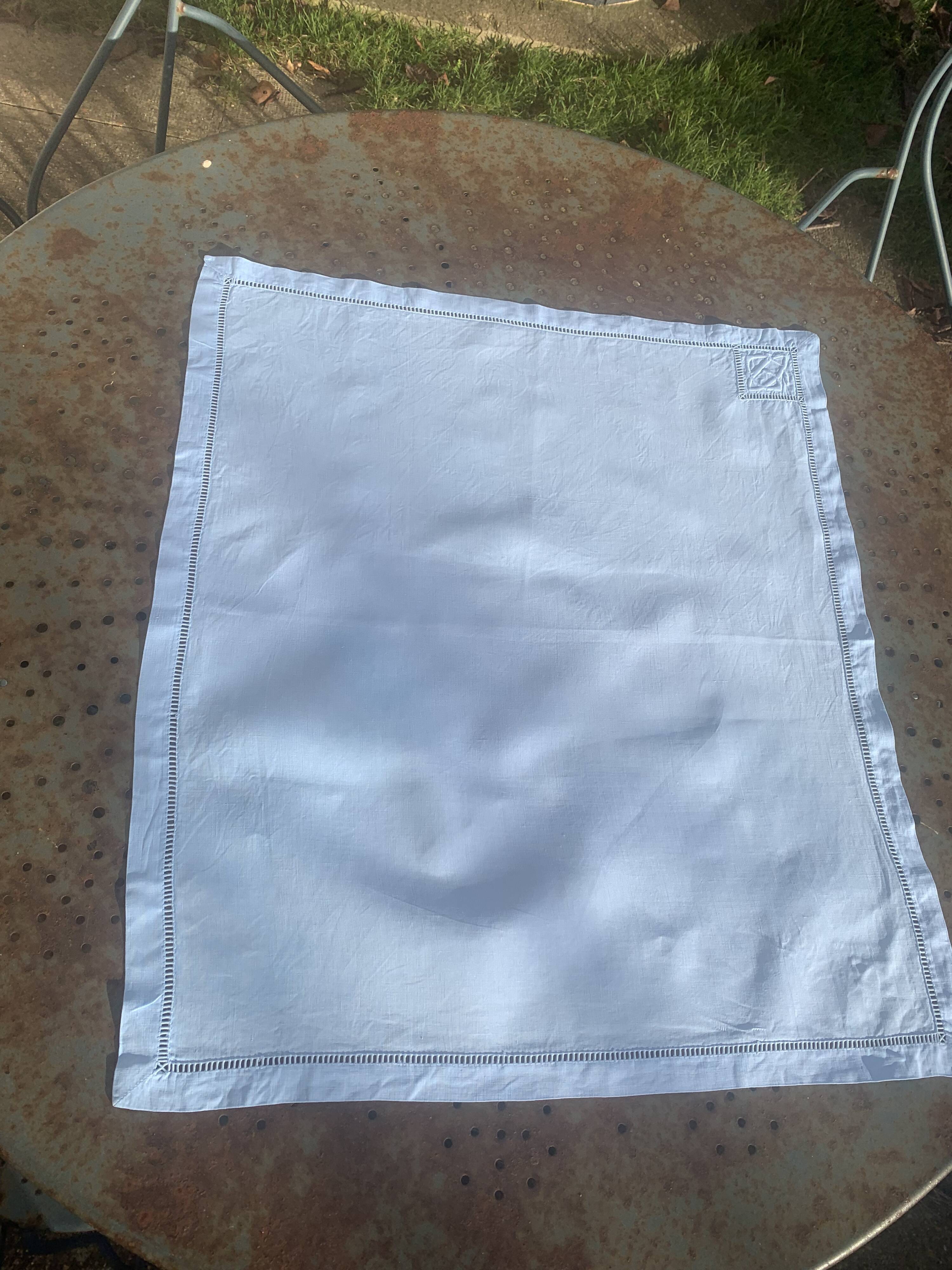 6 cotton and linen napkins, pastel blue, embroidered, OG monograms,
