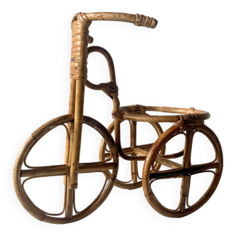 Tricycle porte-plante vintage en bambou et rotin