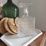 Carafe in cisele glass