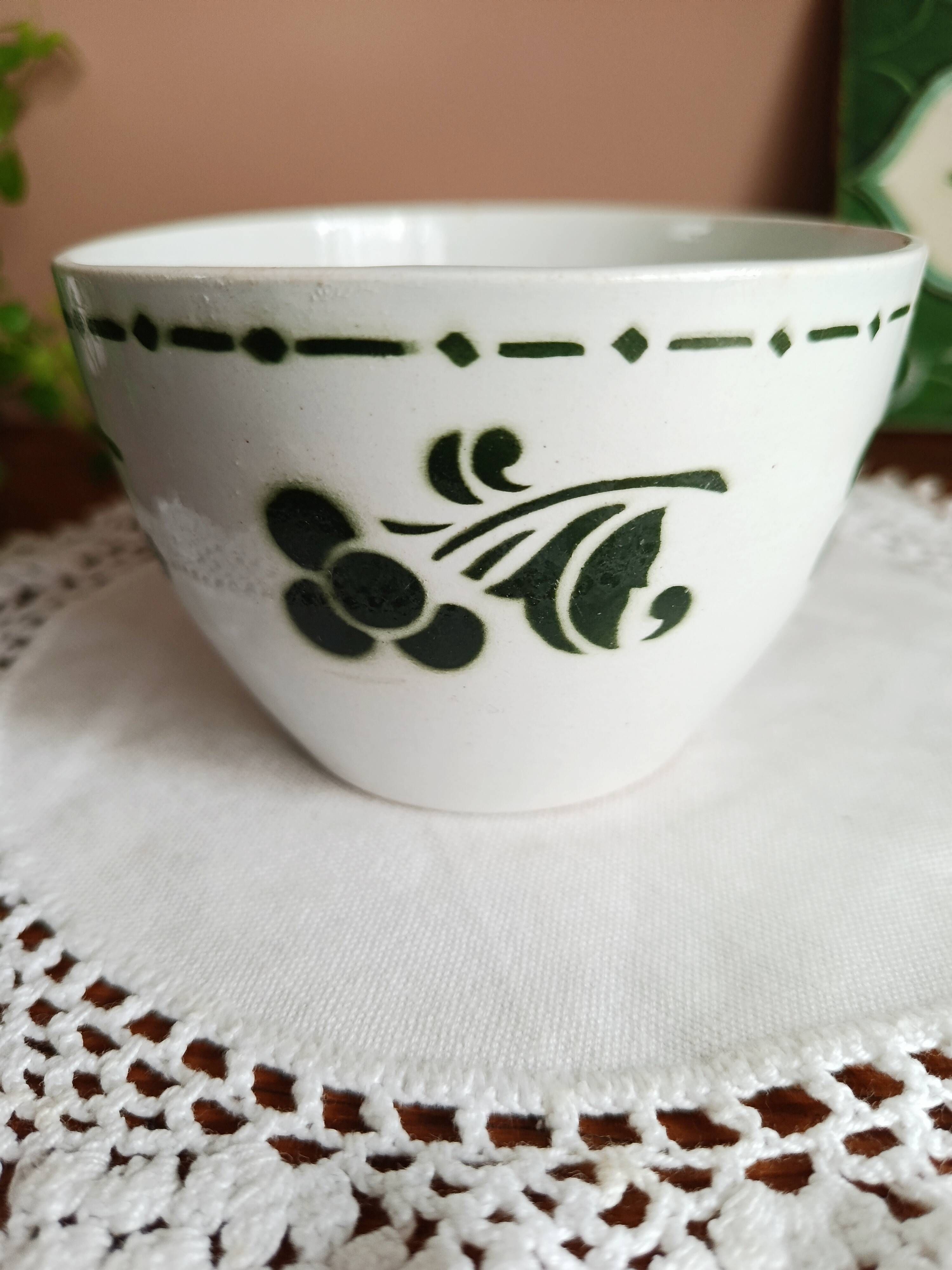 Grande tasse à chocolat Badonviller, cerisette