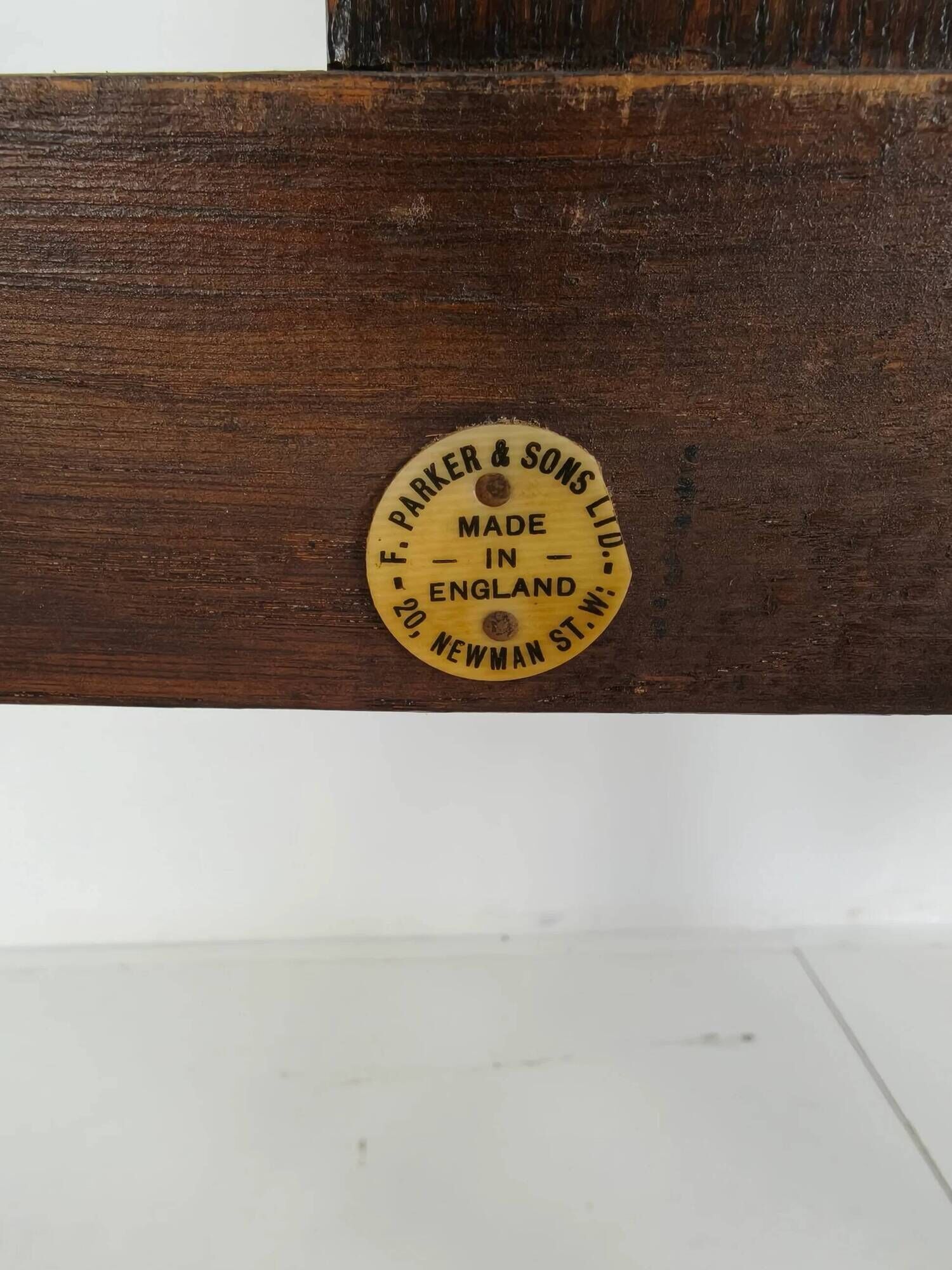 Paire de fauteuils en chêne F. Parker & Son – XIXe siècle anglais