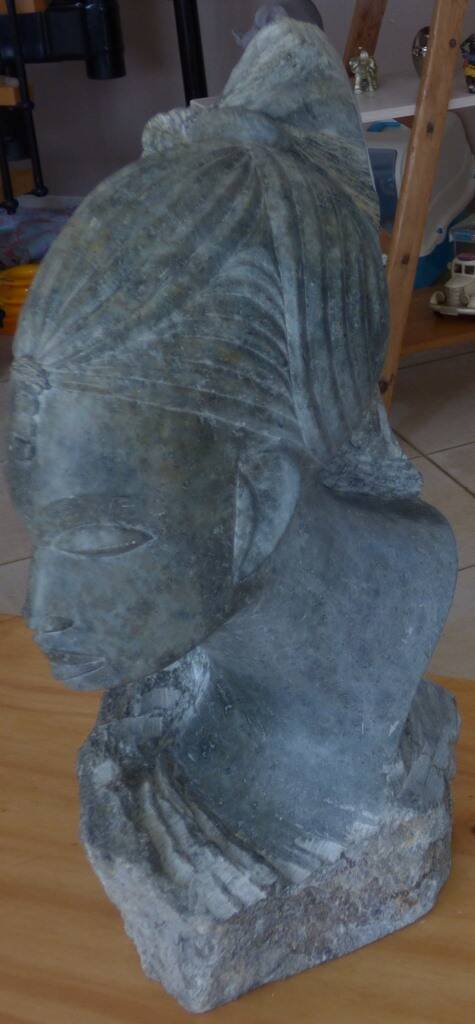 Scupture africaine en pierre