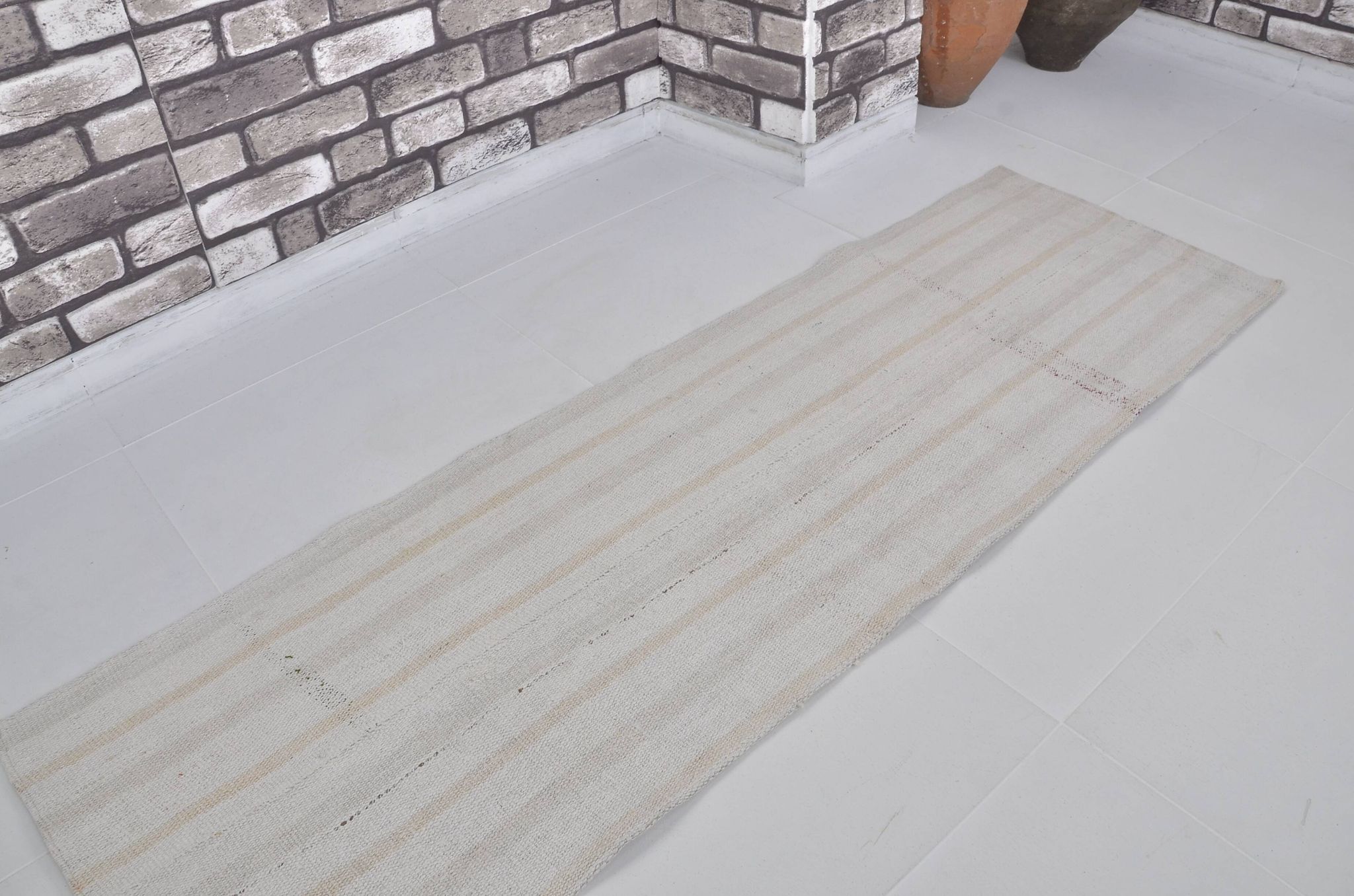 Tapis Kilim en chanvre vintage neutre blanc sku3799
