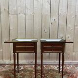 Paire de tables de chevets style Louis XVI avec tirette