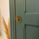 Small Parisian wardrobe