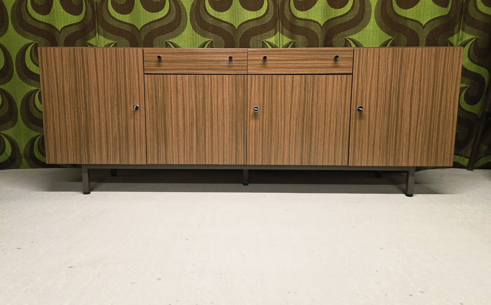 German enfilade 3K 1970" Vintage