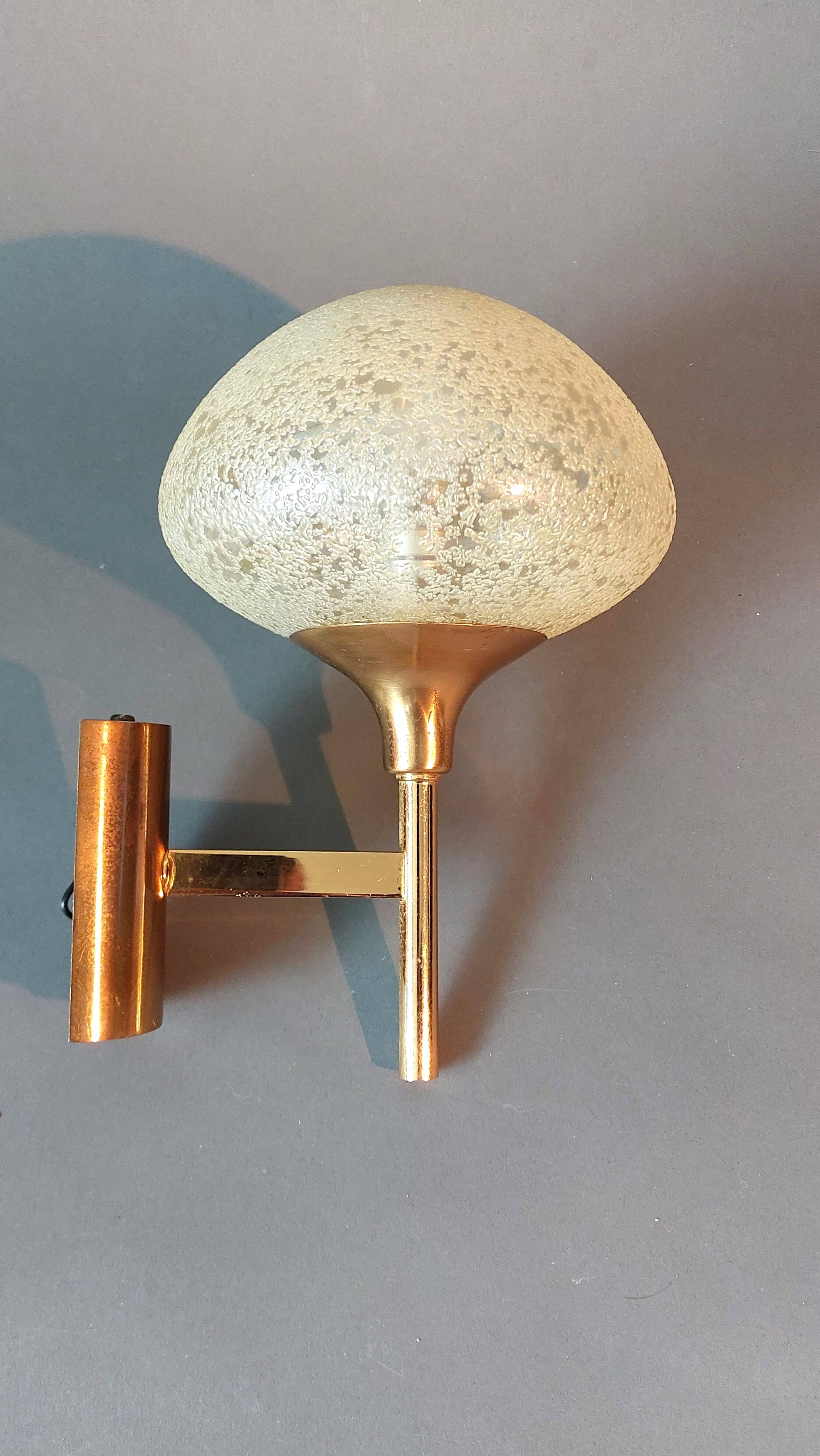 Gilded brass wall lamp by Sciolari, Italy 1960.