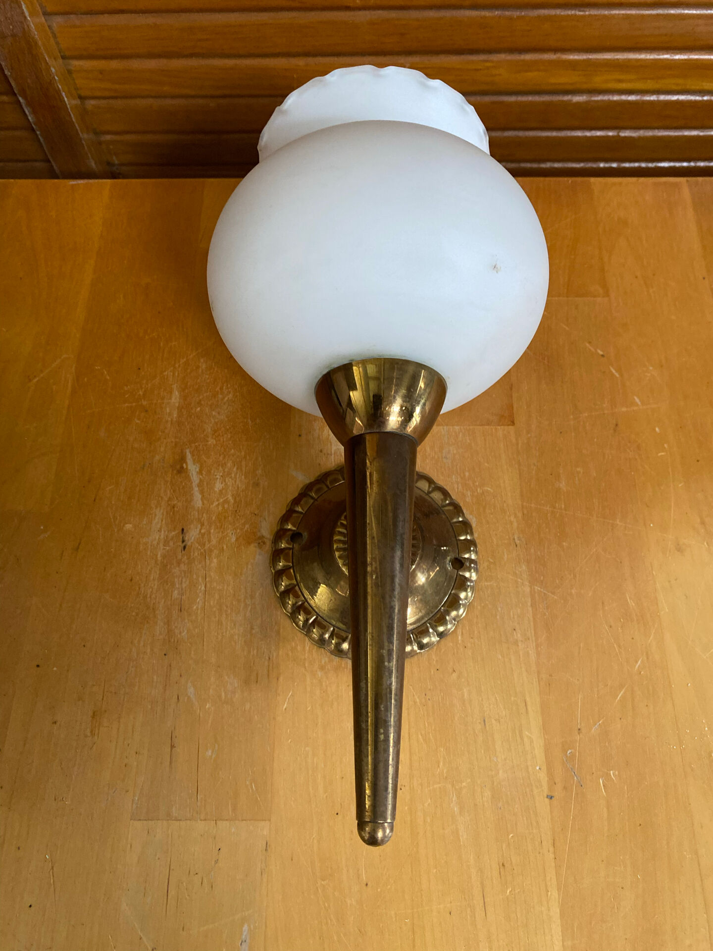 Arlus lunel wall torch light gold metal + white opaline mid-century