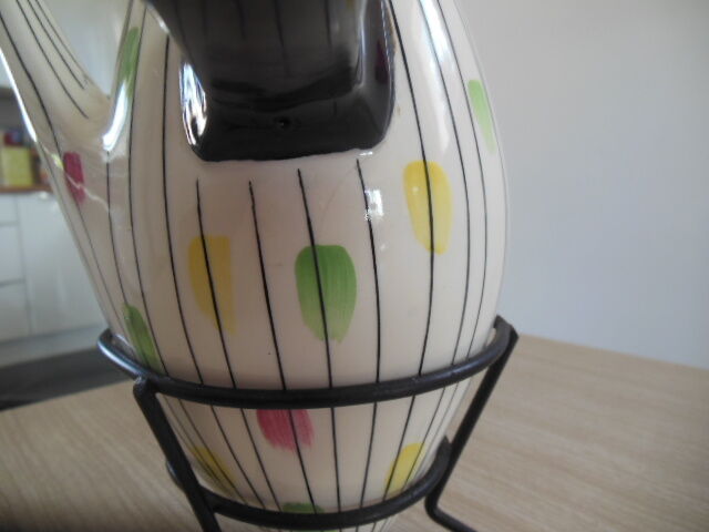 Salt teapot