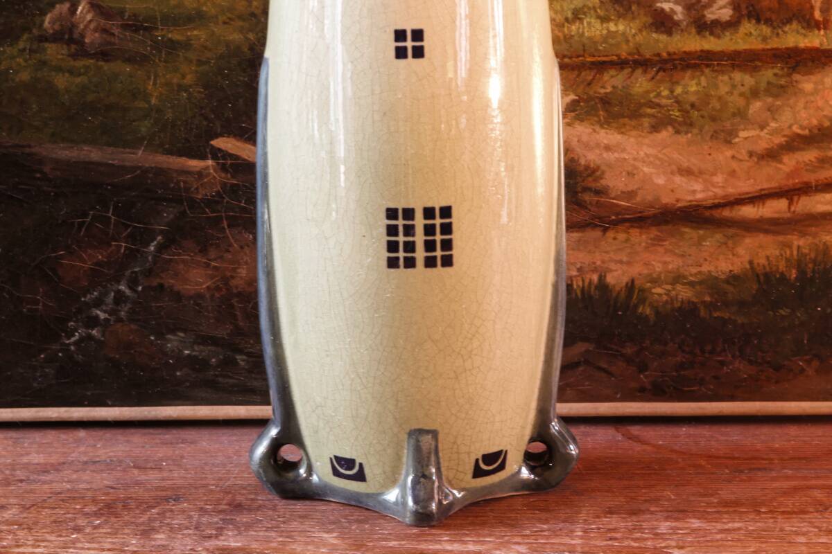Art Deco vase, Fives Lille, Gustave de Bruyn