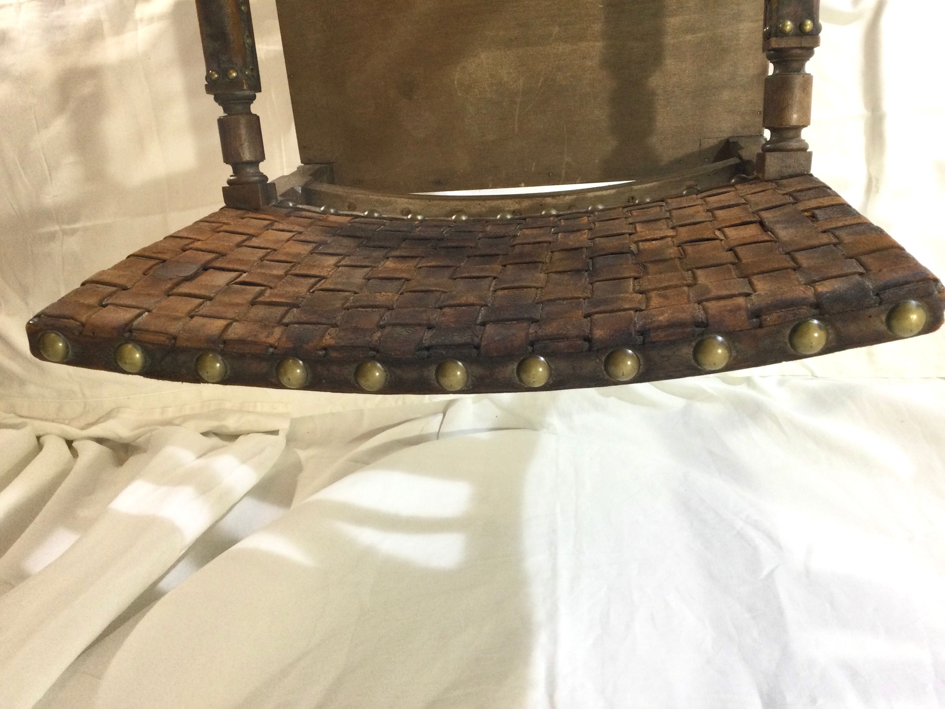 Armchair Henri II wood and leather