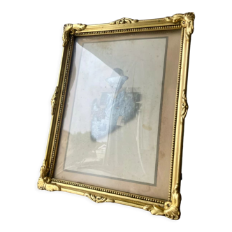 Antique  Frame gilded wood measurements 22 cm x 17  cm Convex Glass