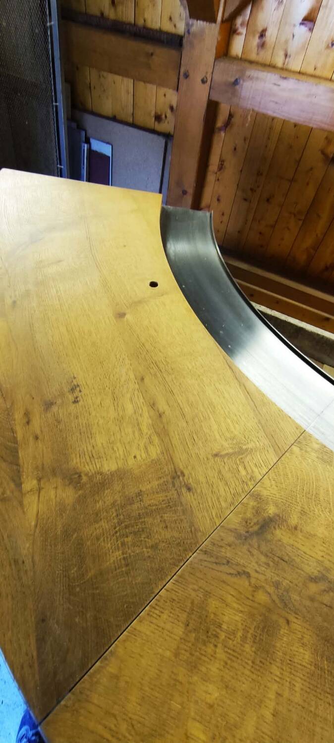 Prototype de bar – Brasserie Les Haras (2013) – Pièce unique en acier