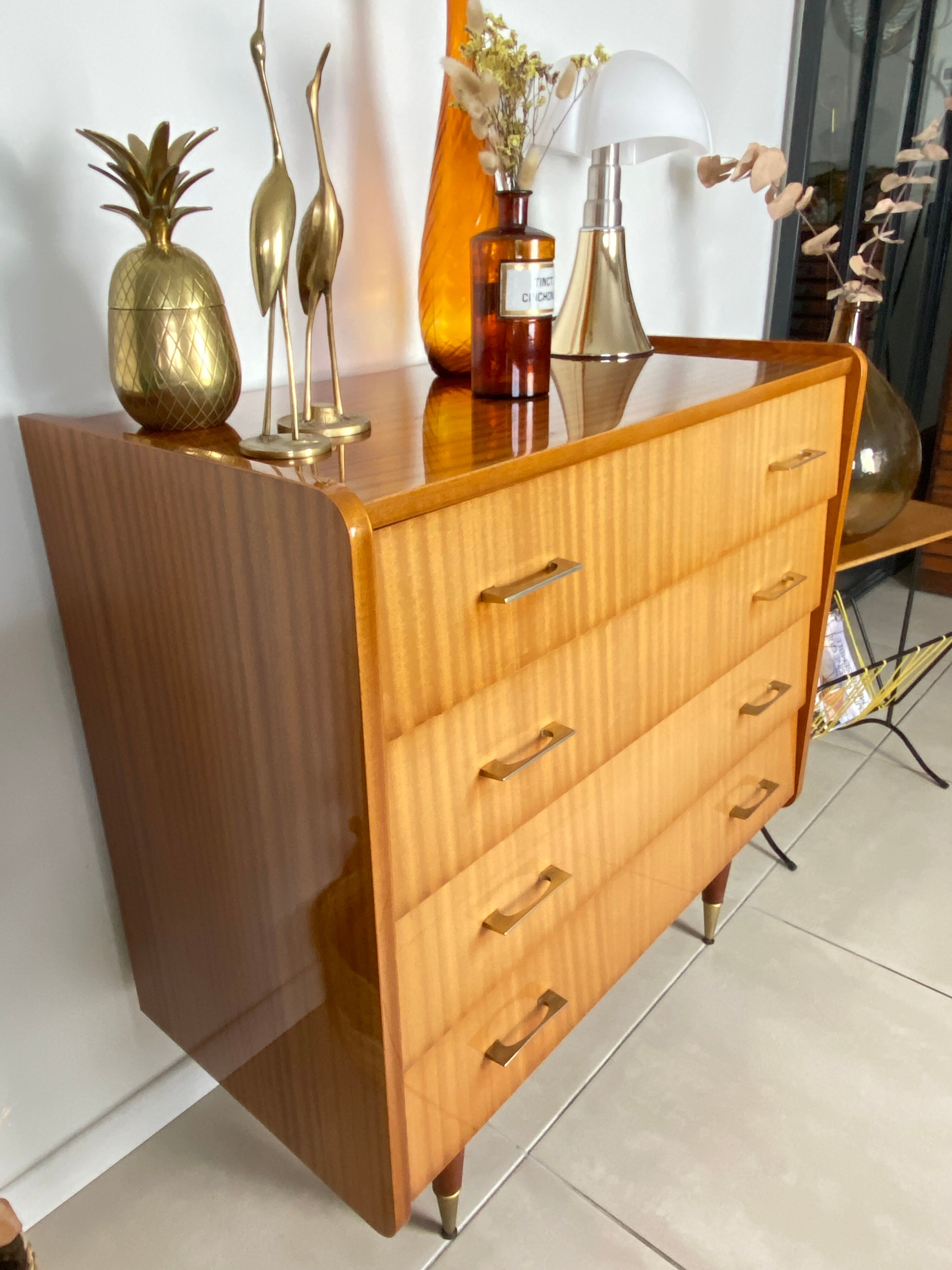 Vintage chest of drawers 4 drawers Capelle