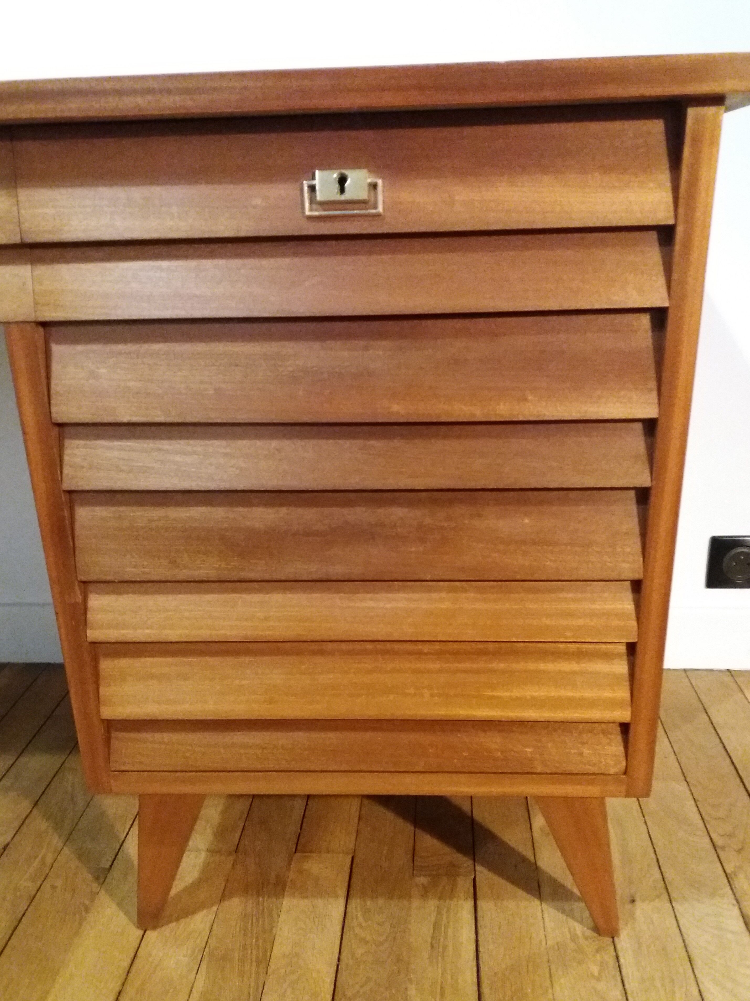 Office feet compass 50s