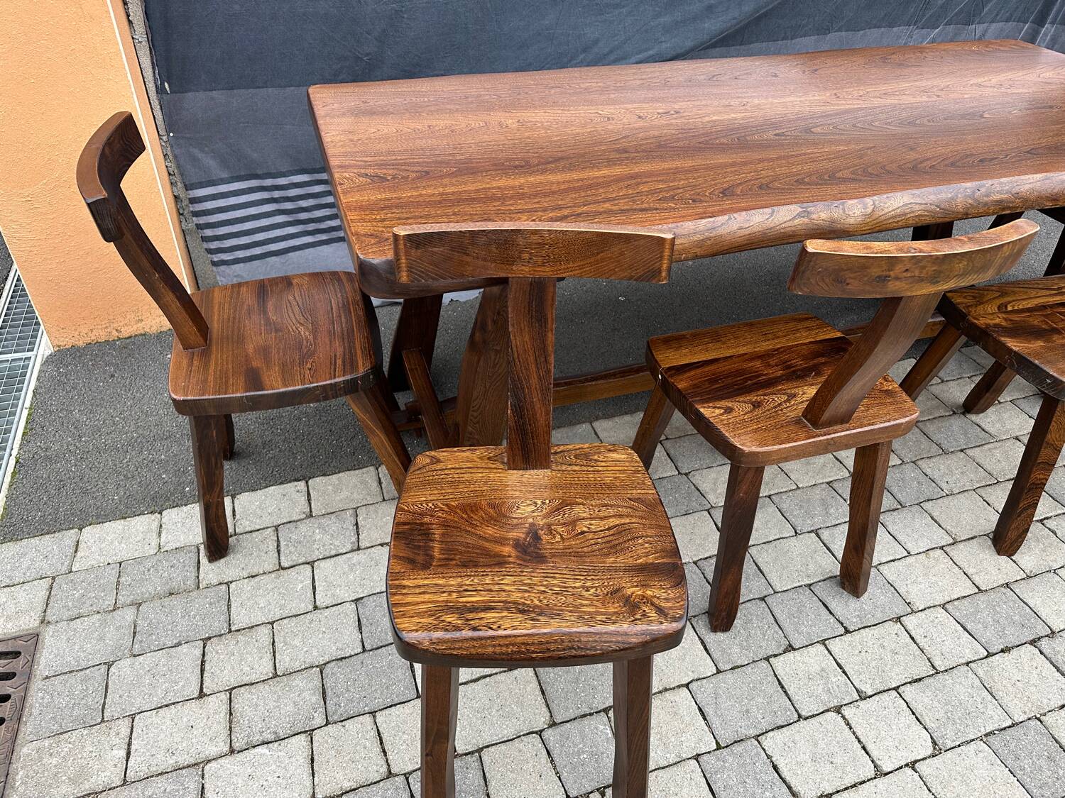 Aranjou table and chairs set 1980