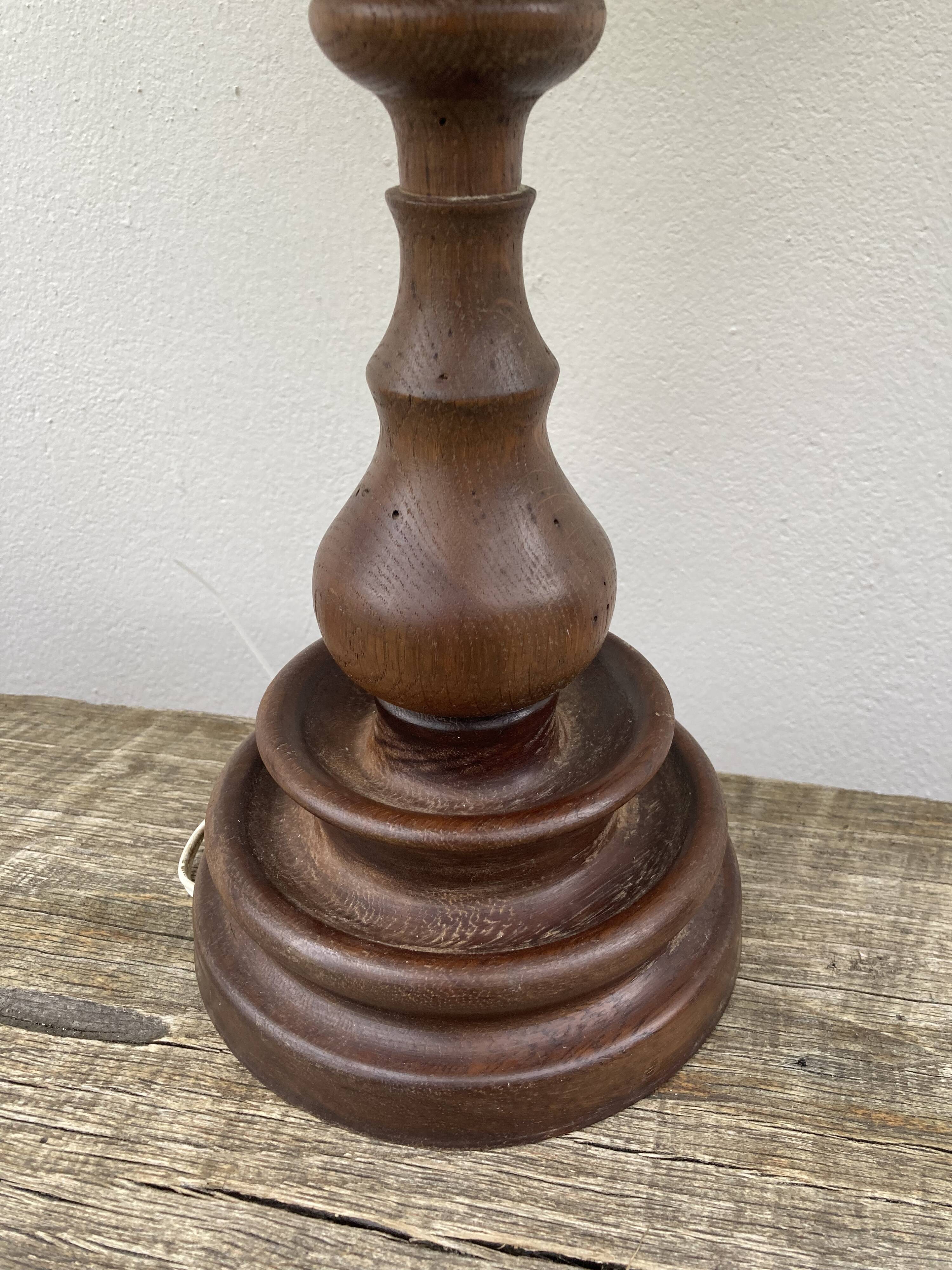 Lampe en bois tourné 70 abat jour fleur vintage