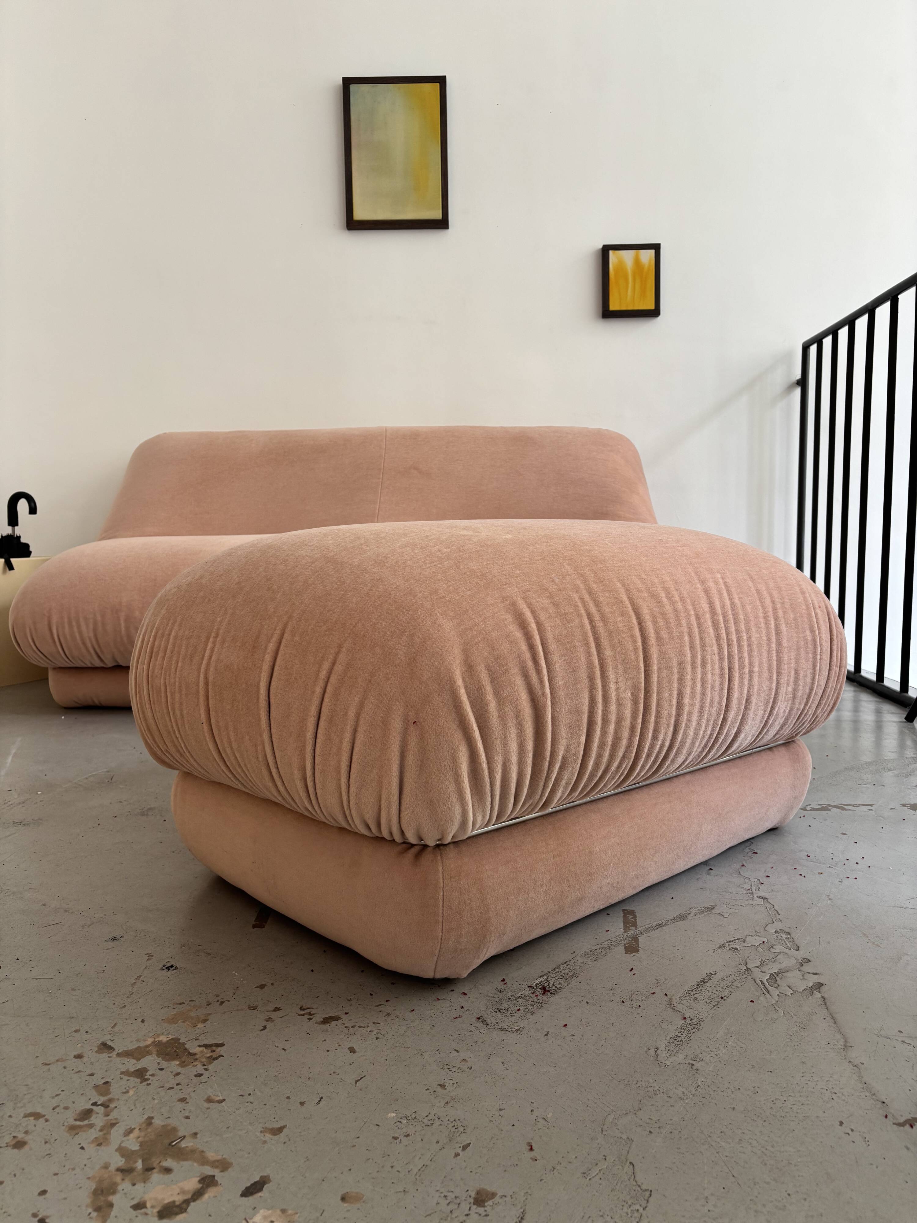 Steiner sofa and pouf