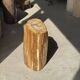 Table d'appoint en bois pétrifié orange doré et blanche ovale H46 D38 - 333