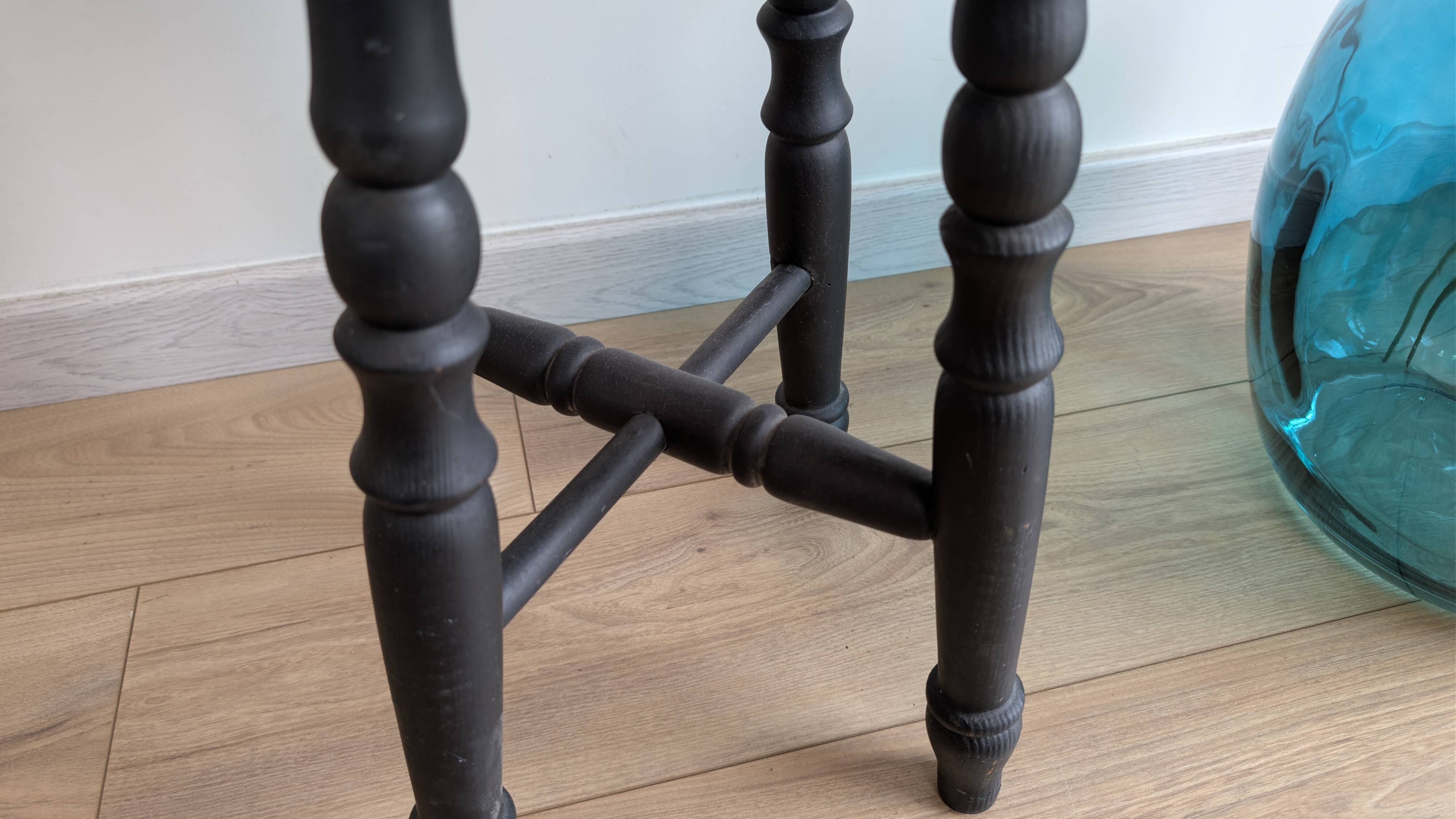 Antique solid wood stool with turned legs – rustic country style