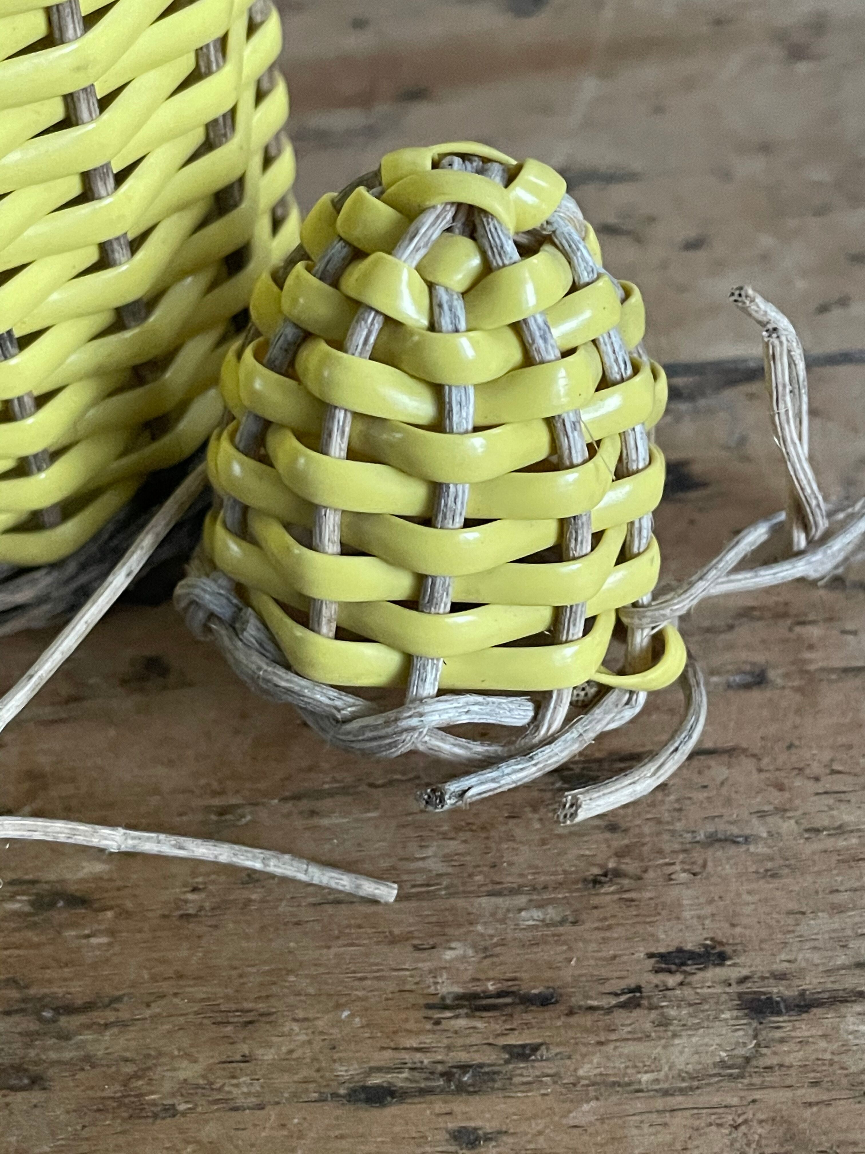 Bottle scoubidou year 60